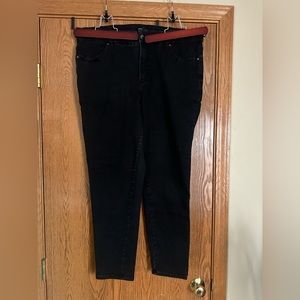 Universal Standard black Riviera jean. 28” inseam. Size 20.